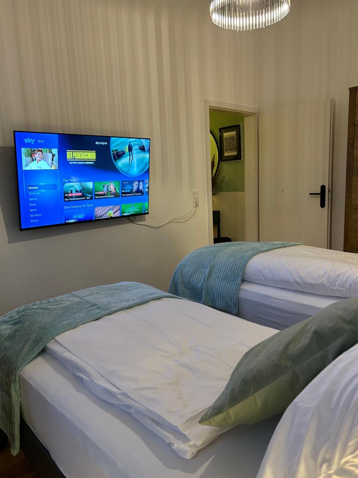 Mintara Komfort Apartment Mit Grill -Terrasse, Sky Und Parkplatz Magdeburg Rum bild